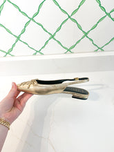 Load image into Gallery viewer, Gold Ballet Flat
