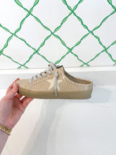Load image into Gallery viewer, Taupe Snake Skin Mule
