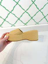 Load image into Gallery viewer, Ivy Woven Heel

