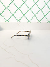 Load image into Gallery viewer, Havanna Acetate Aviator Sunglasses

