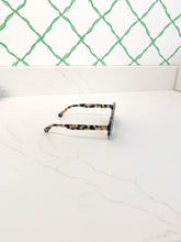 Load image into Gallery viewer, Jetsetter Acetate Sunglasses
