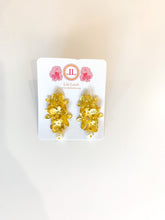Load image into Gallery viewer, Limelight Earrings

